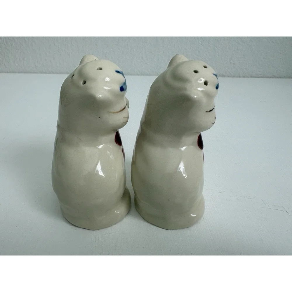 Vintage Shawnee Pottery Puss N Boots Cat Salt Pepper Shakers Pair USA 1940s